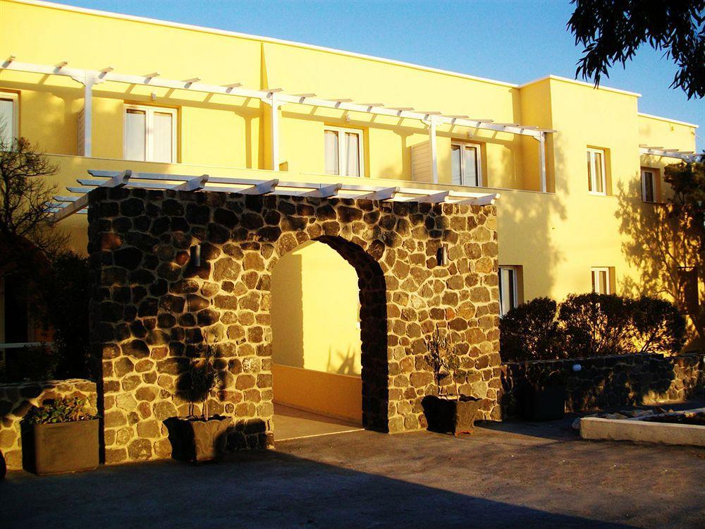 Pýrgos Zorbas Hotel Santorini מראה חיצוני תמונה