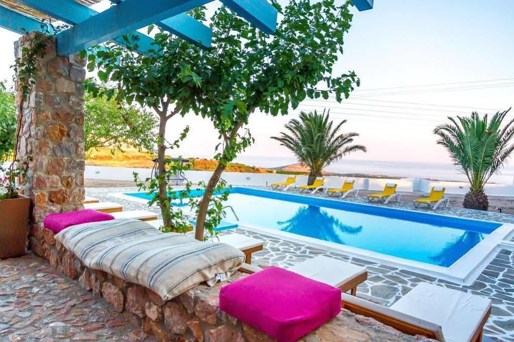 Pýrgos Zorbas Hotel Santorini מראה חיצוני תמונה