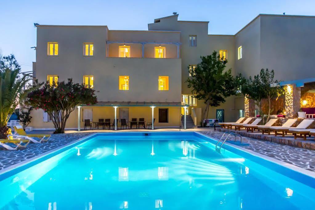 Pýrgos Zorbas Hotel Santorini מראה חיצוני תמונה
