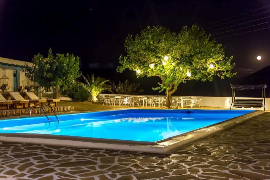 Pýrgos Zorbas Hotel Santorini מראה חיצוני תמונה